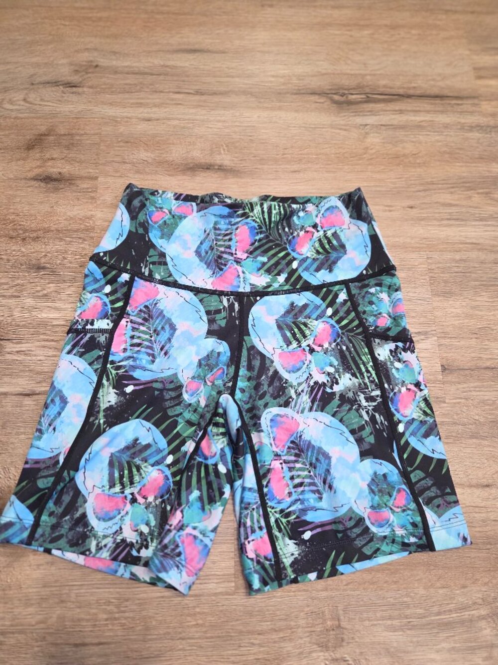 Constantly Varied Gear XS Skull Squats Biker Gym Shorts High Waisted Pockets CVG